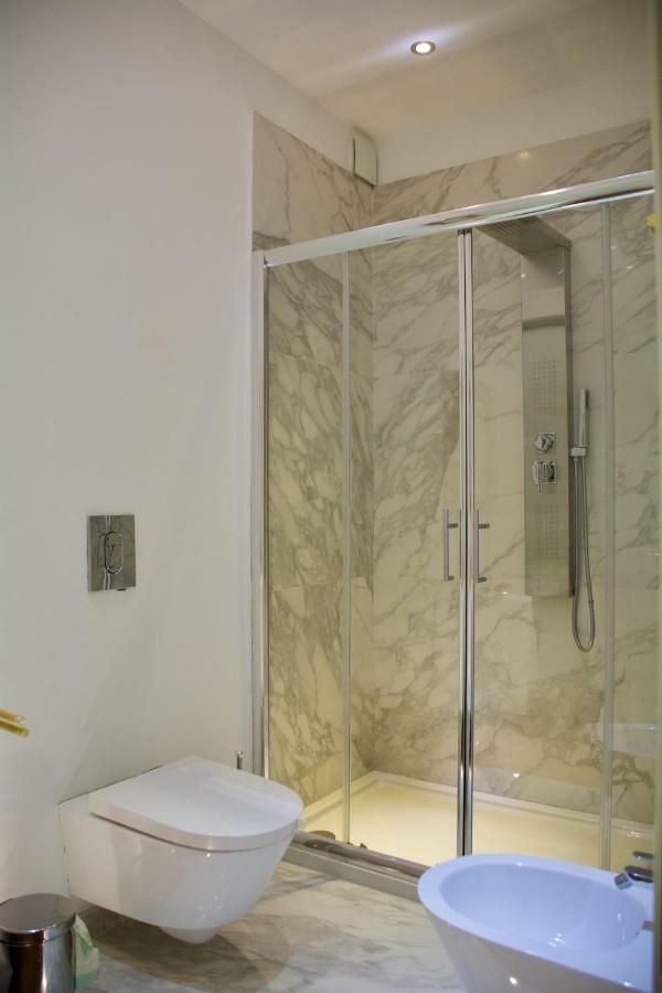 Twins Apartments Sanremo Bagian luar foto